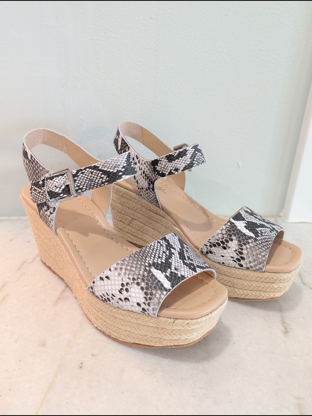 42 Gold Snake Print Leather Espadrille 3.5" Wedge Sandals Women's Size 7.5
